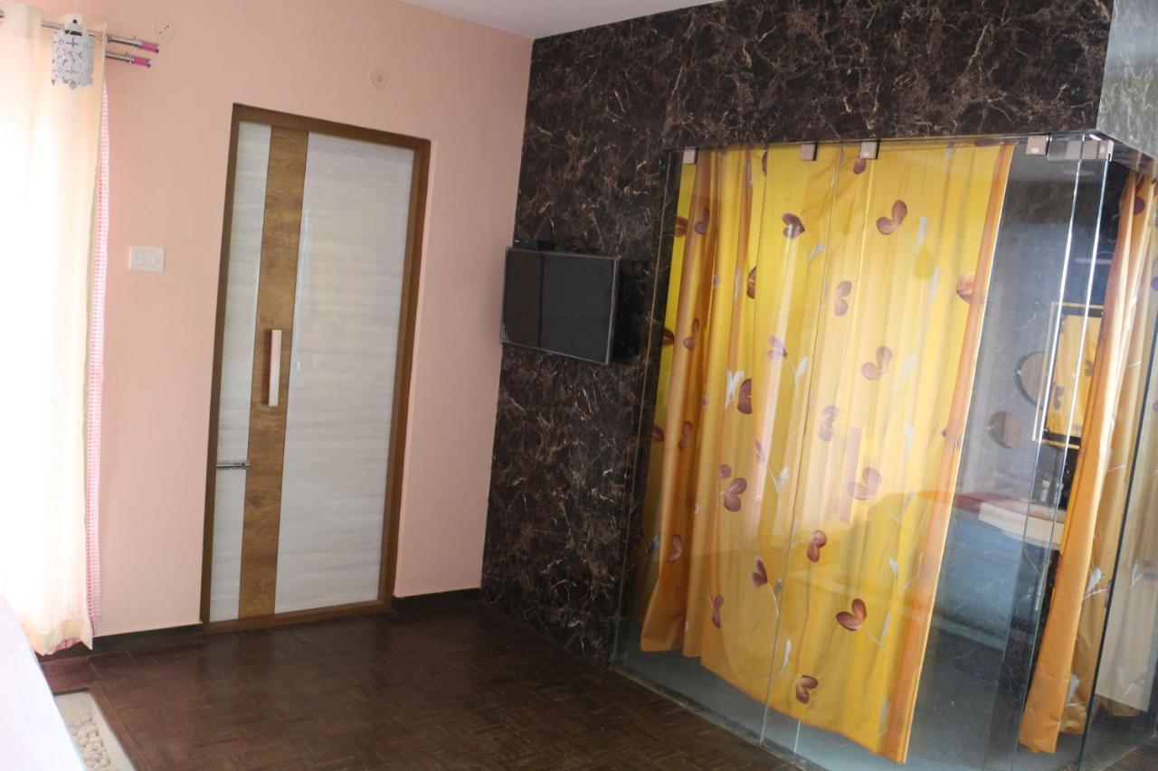 Kasa Luxury Inn Kodaikanal Exteriör bild