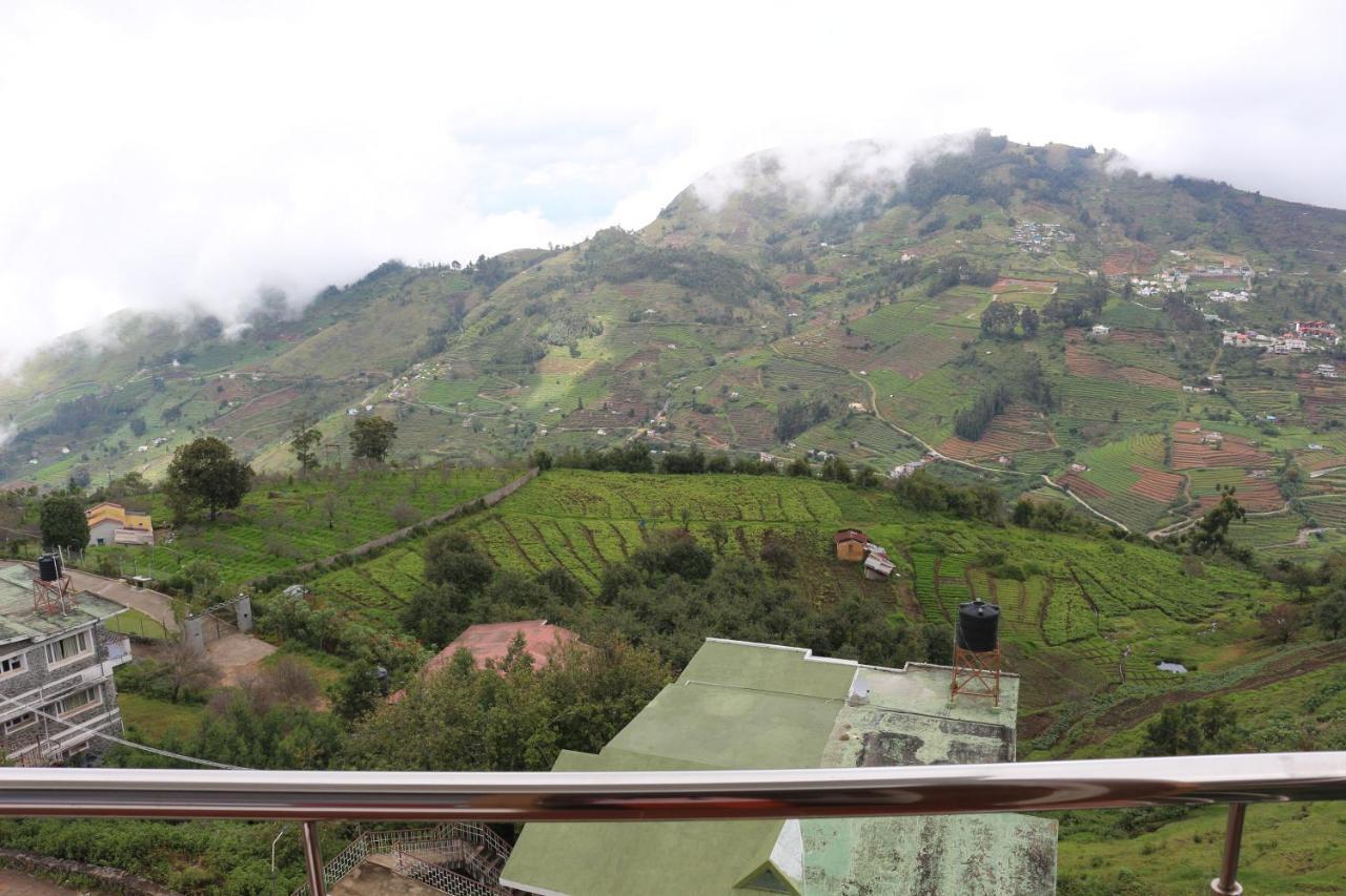 Kasa Luxury Inn Kodaikanal Exteriör bild